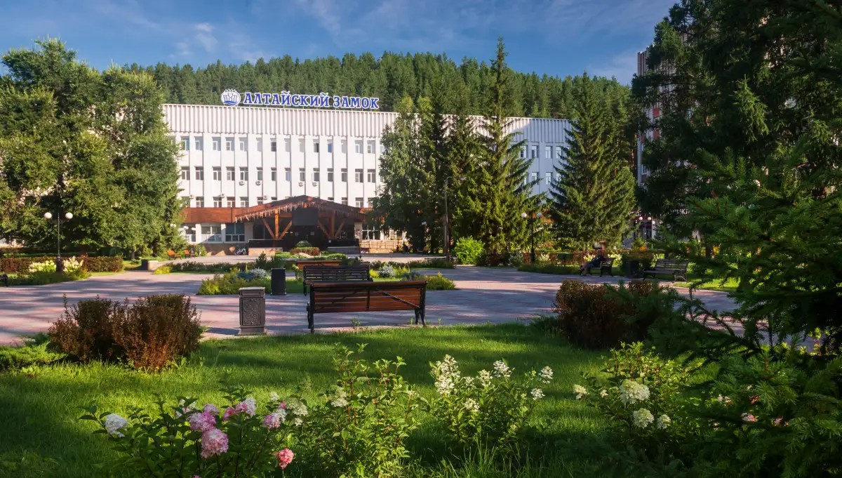 АЛТАЙСКИЙ ЗАМОК