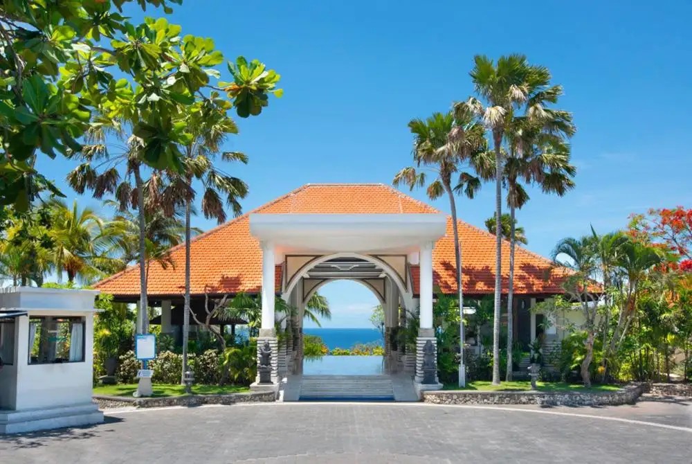 BLUE POINT RESORT & SPA