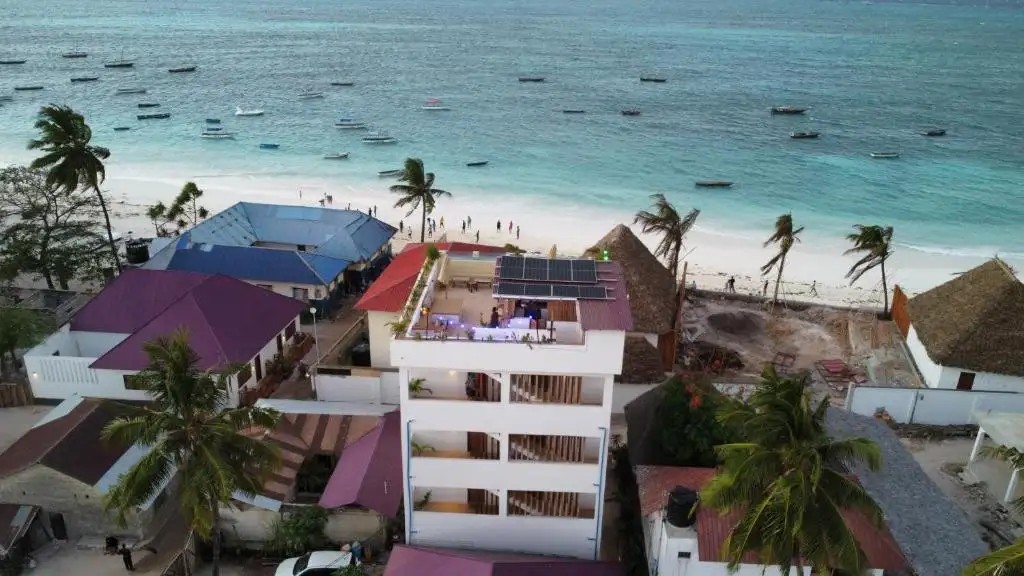 ALUNA BEACH APARTMENTS