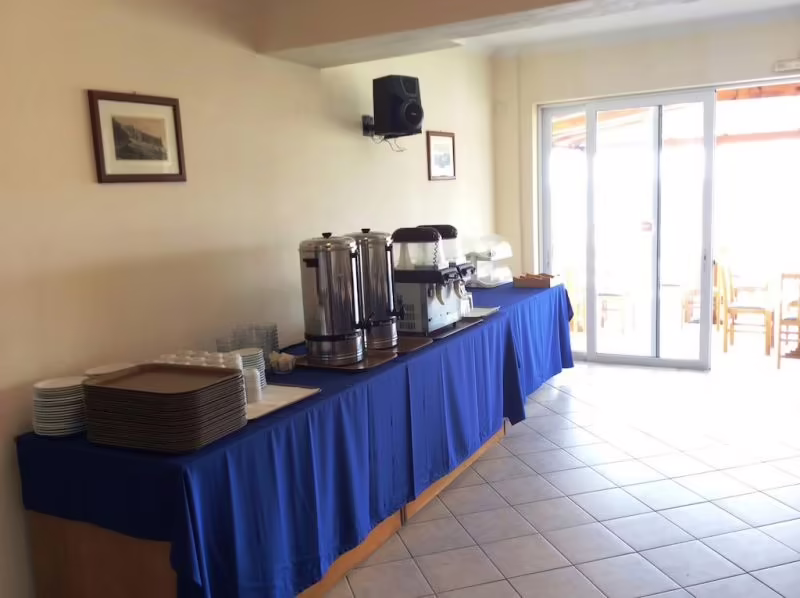 ANDREOLAS BEACH HOTEL