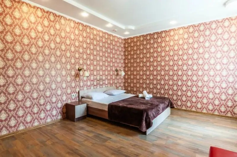R-HOTEL 4 (Р ОТЕЛЬ 4)