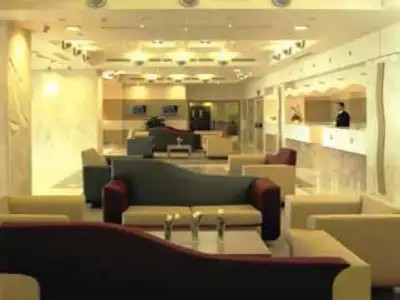 HOLIDAY INN ATHENS AIRPORT