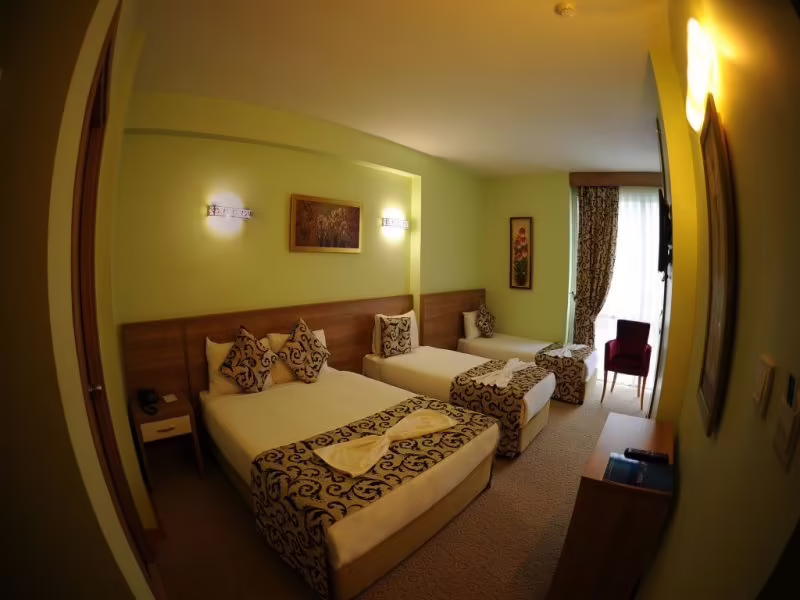 NICE ROYAL HOTEL