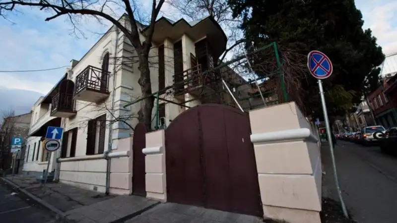 DARCHI PALACE