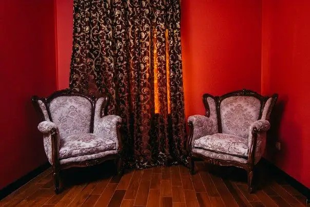 ГЕСТ КАСЛ (СУХУМСКИЙ ЗАМОК)