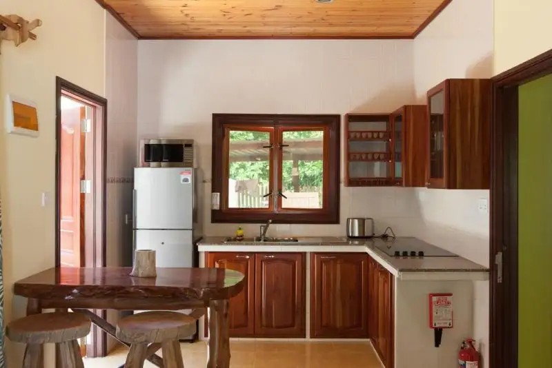 ANSE SEVERE BEACH VILLA APT