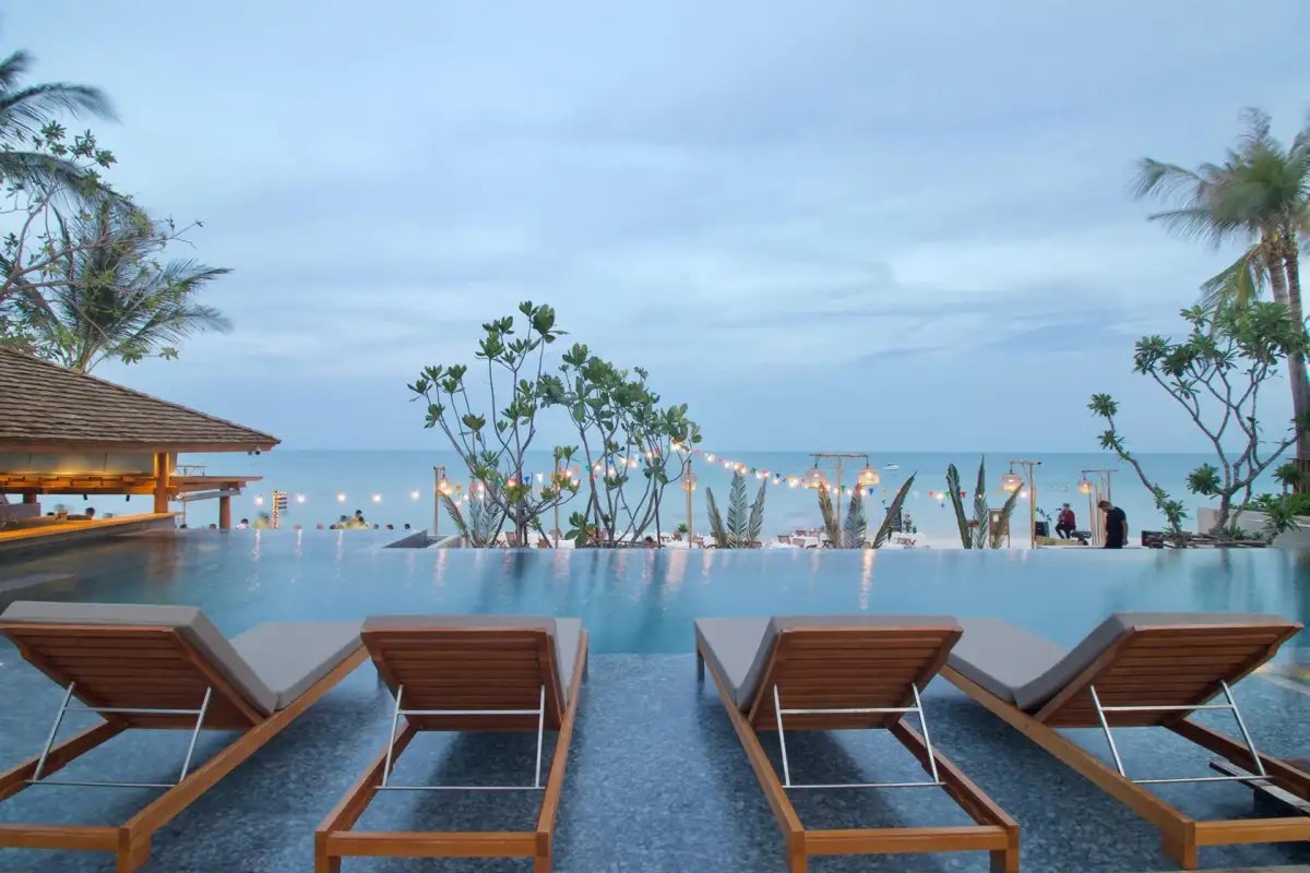 BANANA FAN SEA RESORT