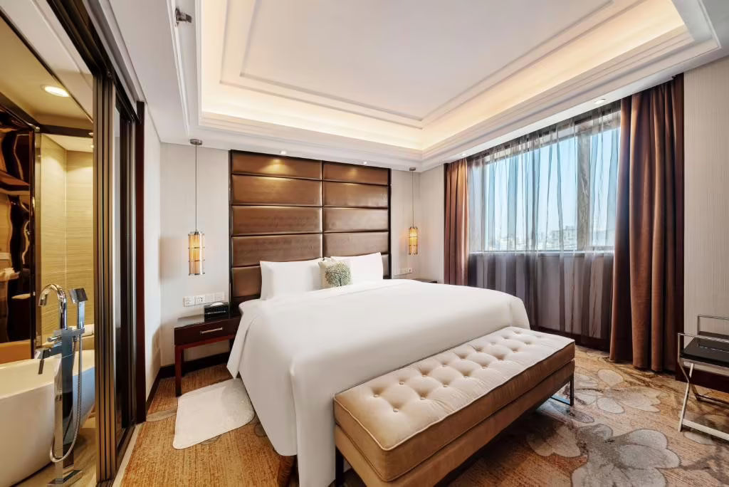 GUANGDONG HOTEL SHANGHAI