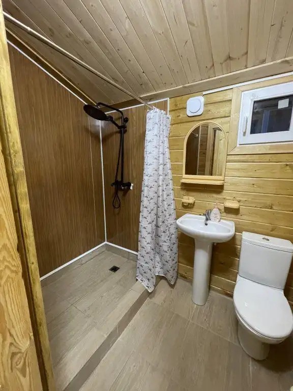 SMALL HOUSE