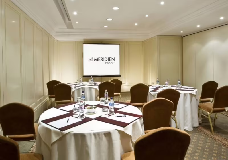 AL HABTOOR PALACE BUDAPEST (EX. THE RITZ-CARLTON)