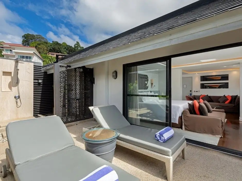 THE BOATHOUSE PHUKET