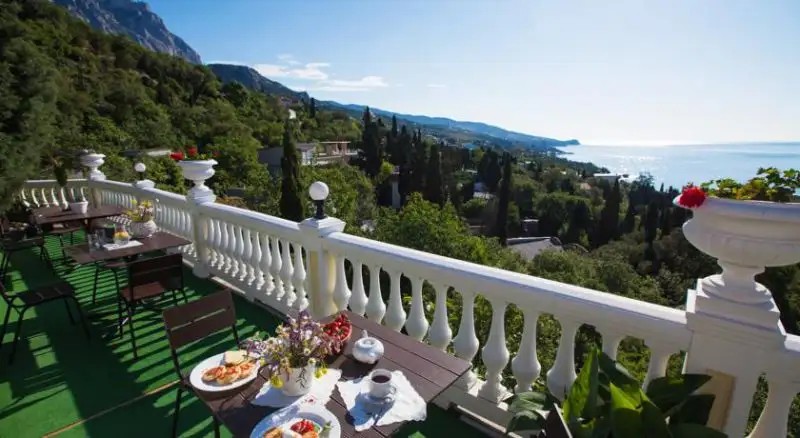 ФОРЕСТ АЛУПКА