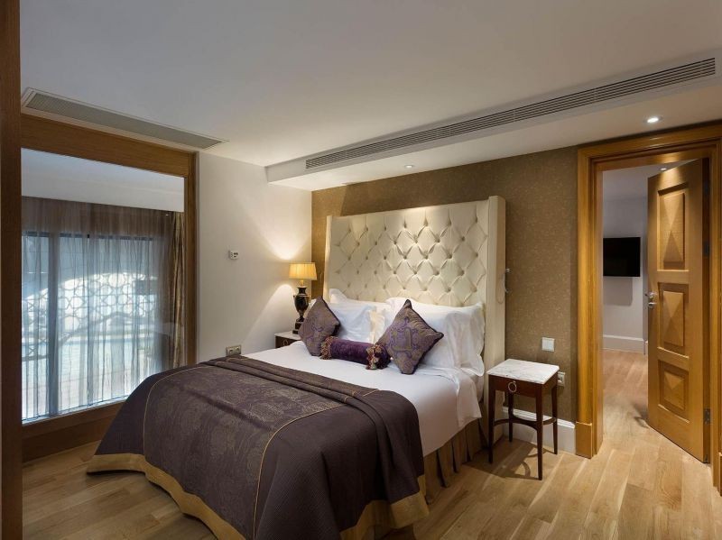 premium pool dublex suite