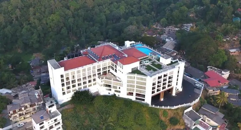 THE GRAND KANDYAN