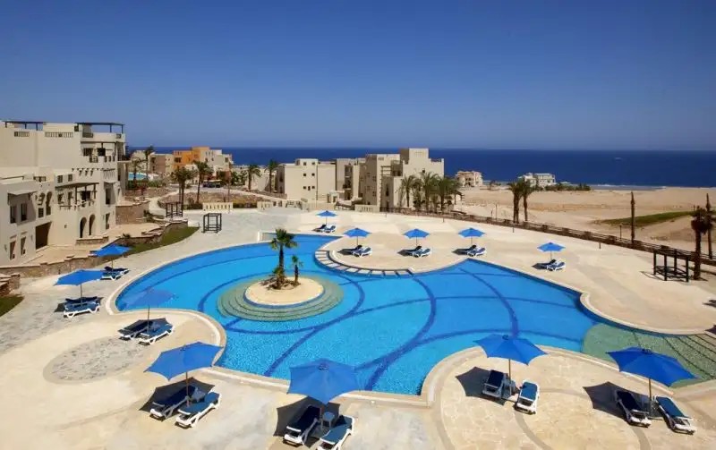 AZZURRA SAHL HASHEESH