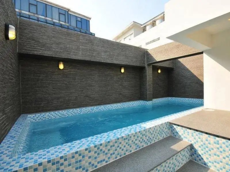 WIN LONG PLACE HOTEL & SERVICED APARTMENT
