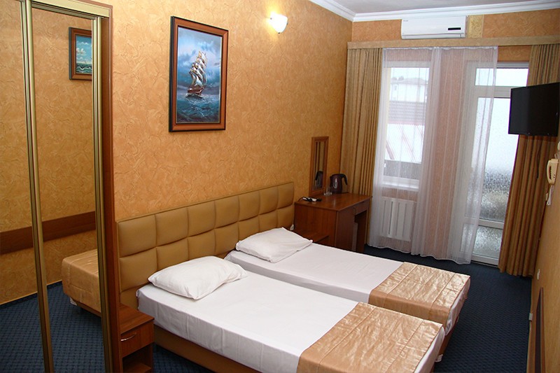КОРСАР АДЛЕР