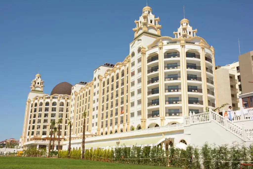JADORE DELUXE HOTEL & SPA