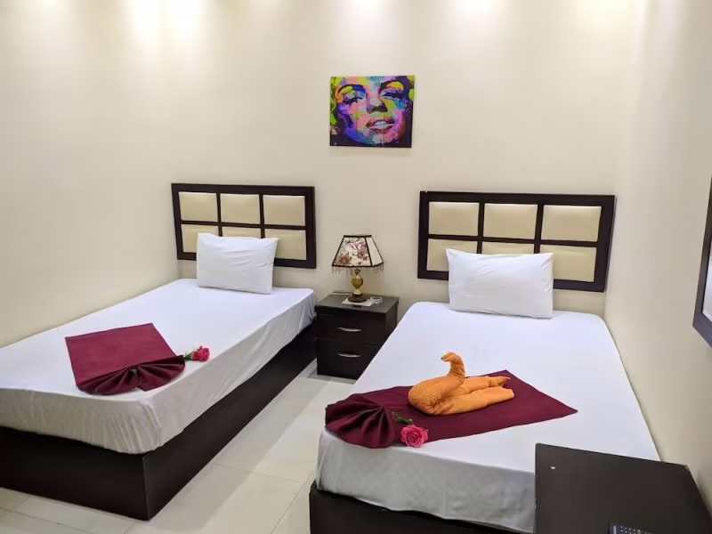 NEW CITY HOTEL