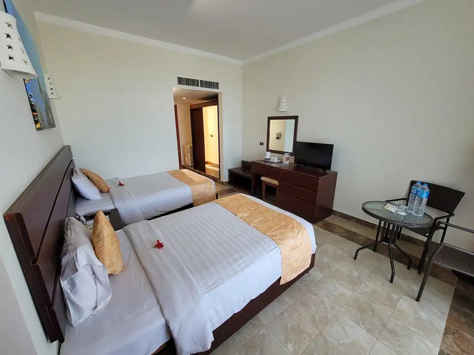 THE THREE CORNERS EQUINOX BEACH RESORT