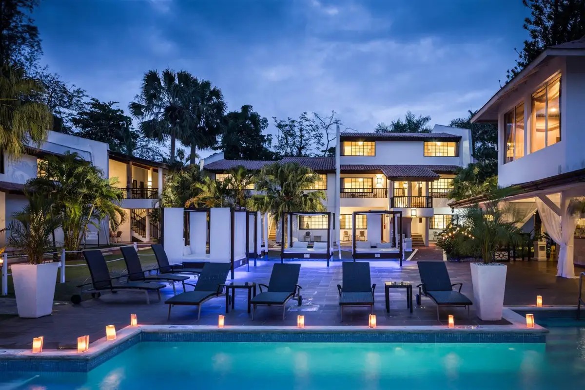 BLUE BAY VILLAS DORADAS