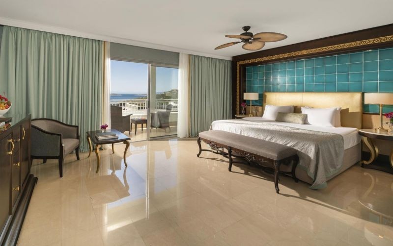 superior suite