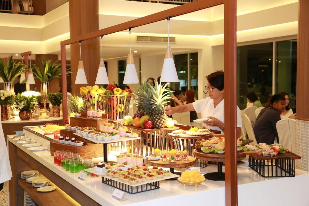 MIRACLE SUVARNABHUMI AIRPORT HOTEL