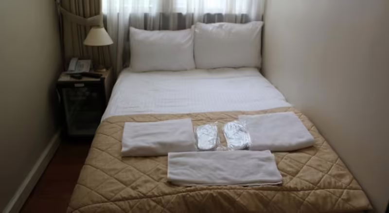 MONO SUITES