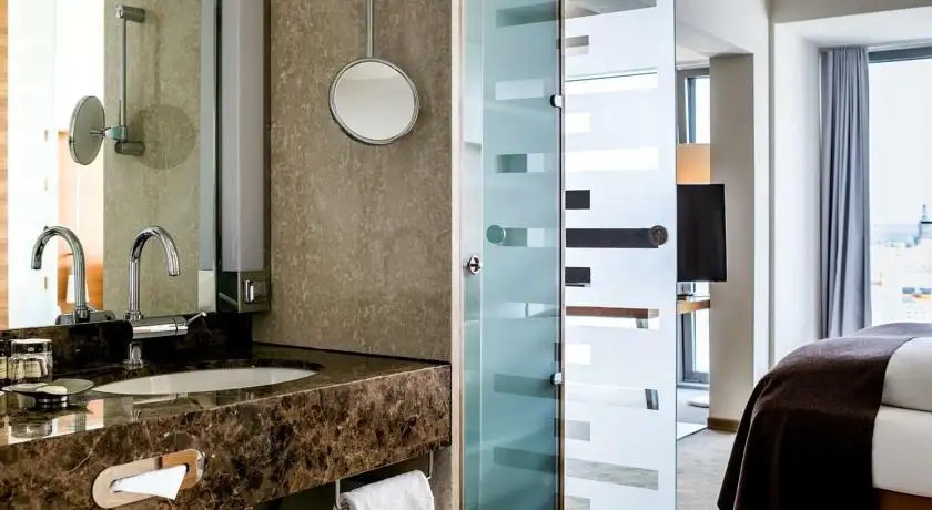 PULLMAN DRESDEN NEWA