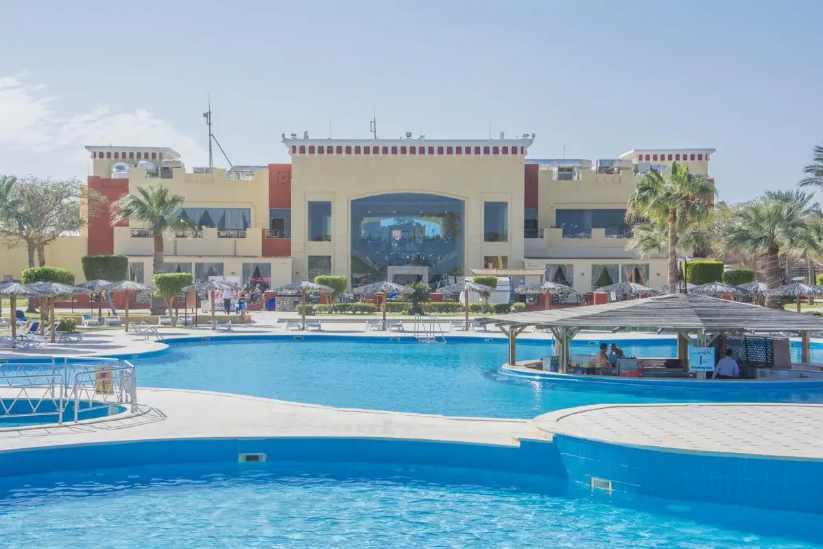 CASA BLUE BEACH RESORT (EX. MAGIC TULIP)