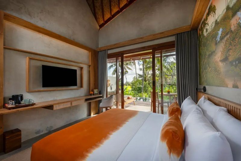 pool suite