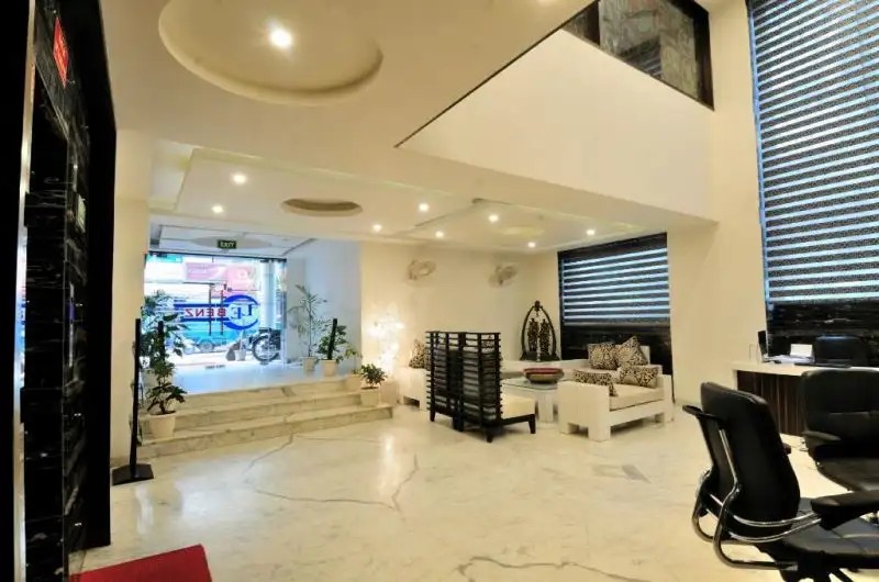 LE BENZ HOTEL