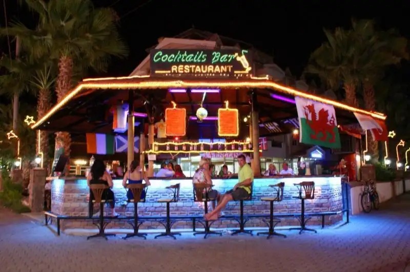 CLUB SUNSMILE