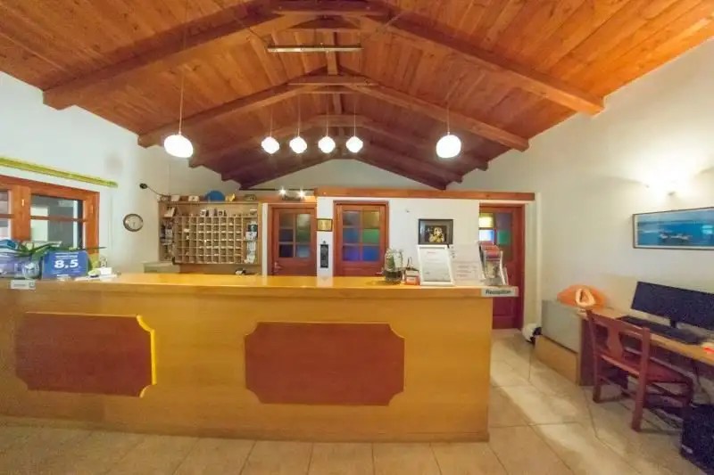 SEA VIEW VILLAGE APT