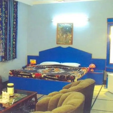 APRA INN