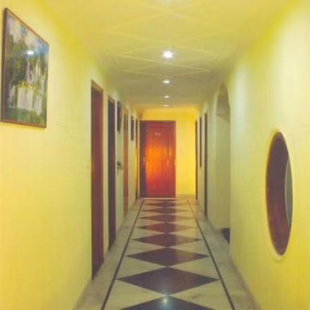 APRA INN
