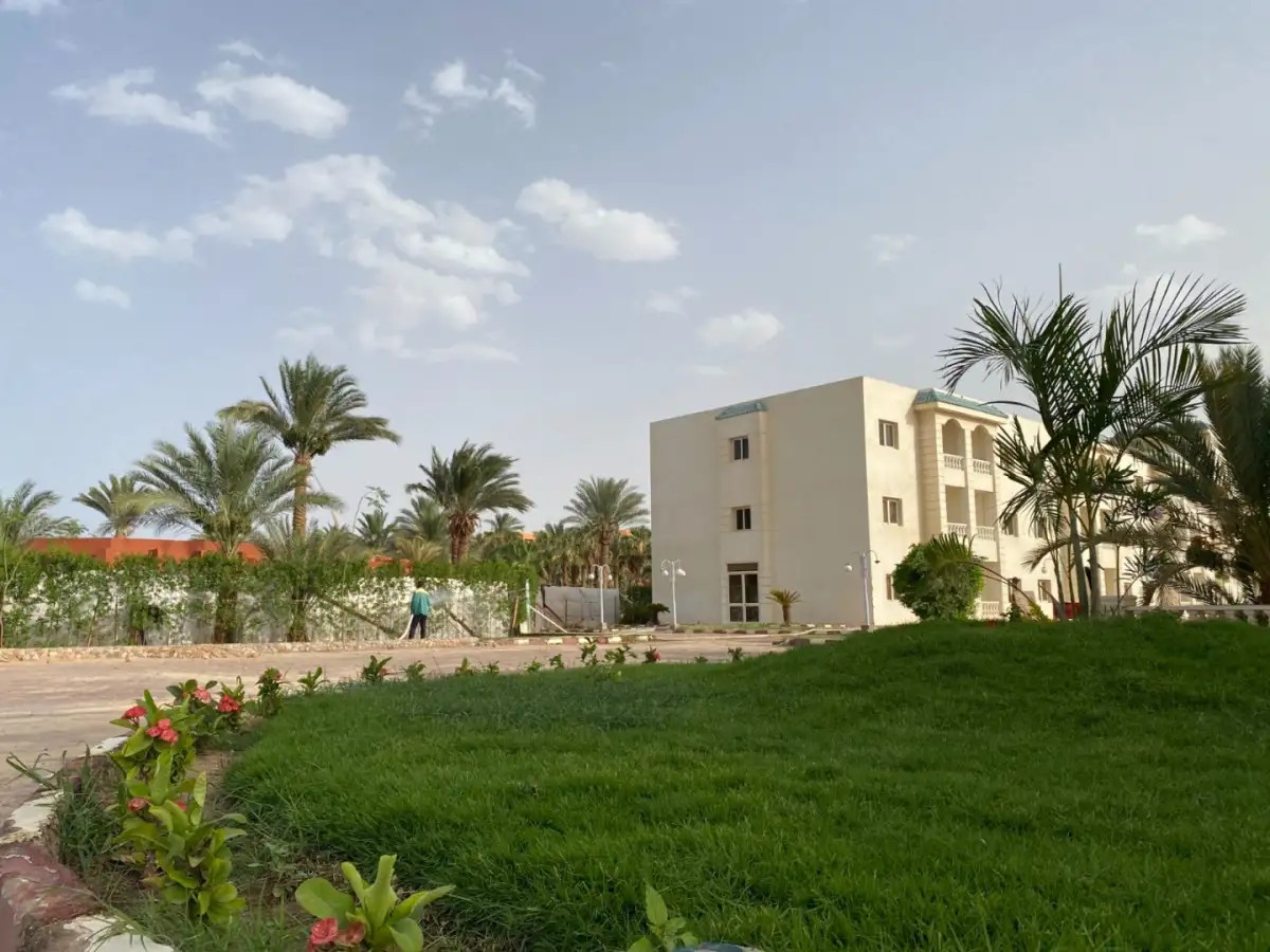 DIAMOND BEACH HOTEL