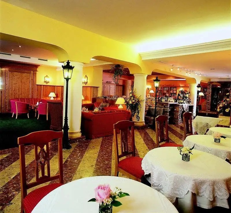 KRUMERS POST HOTEL & SPA