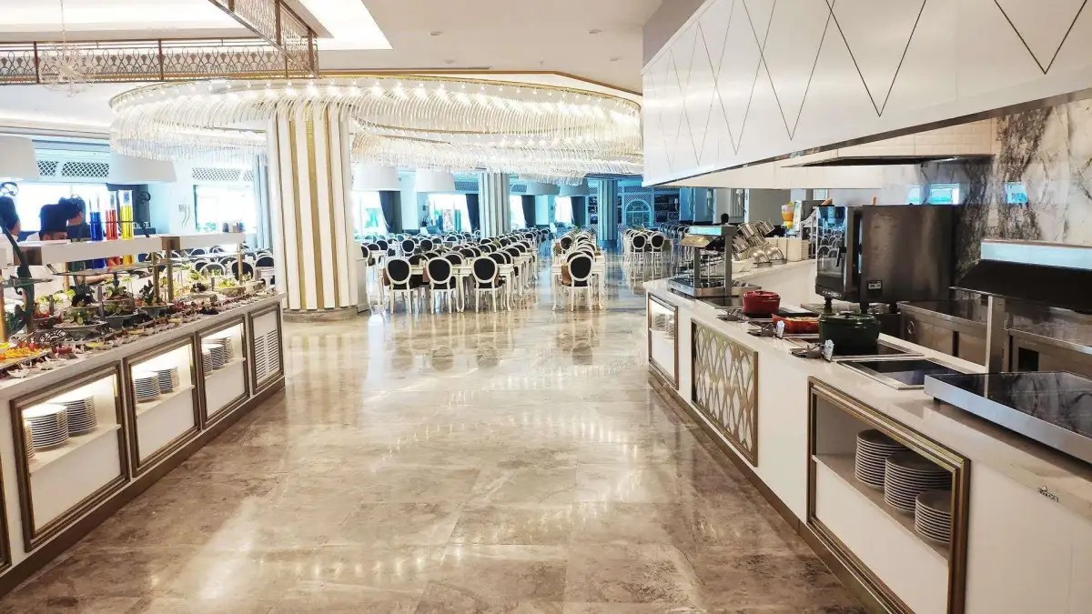 GRANADA LUXURY BEACH HOTEL