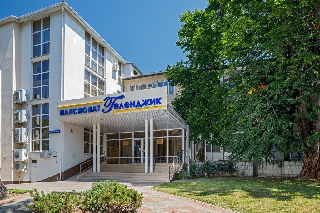 ГЕЛЕНДЖИК ПАНСИОНАТ