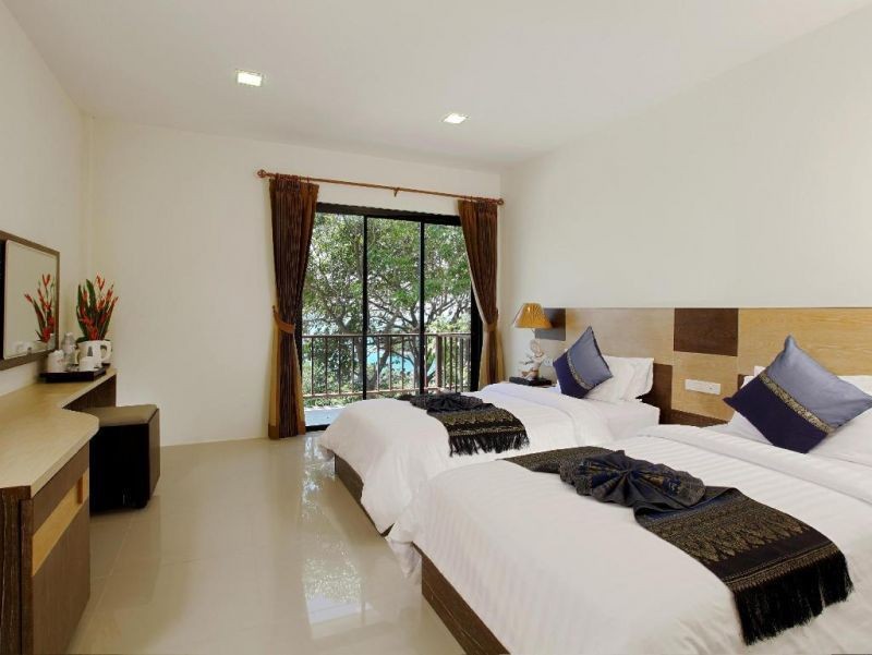 deluxe villa sea view