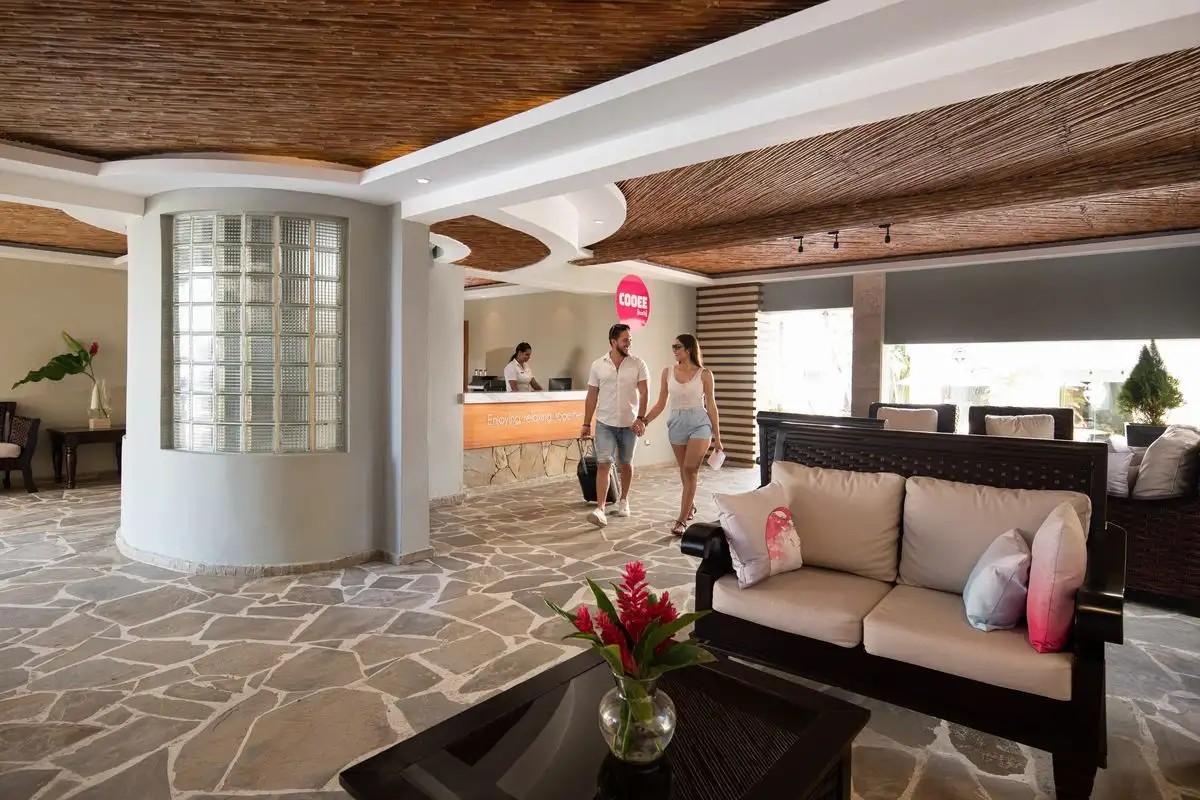 CASA MARINA BEACH & REEF