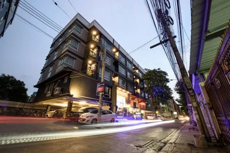 48 METRO HOTEL BANGKOK