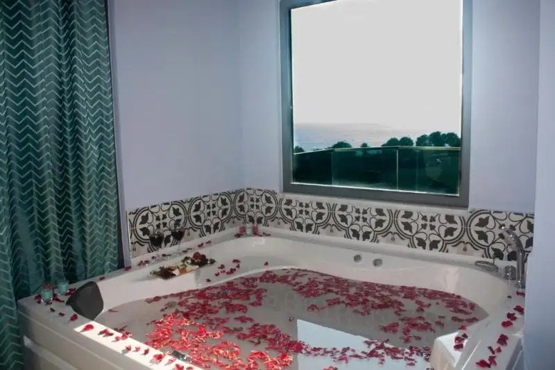 LIVANELI BOUTIQUE OTEL