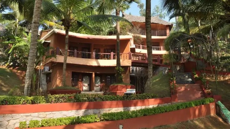 HALCYON VALLEY BEACH RESORT