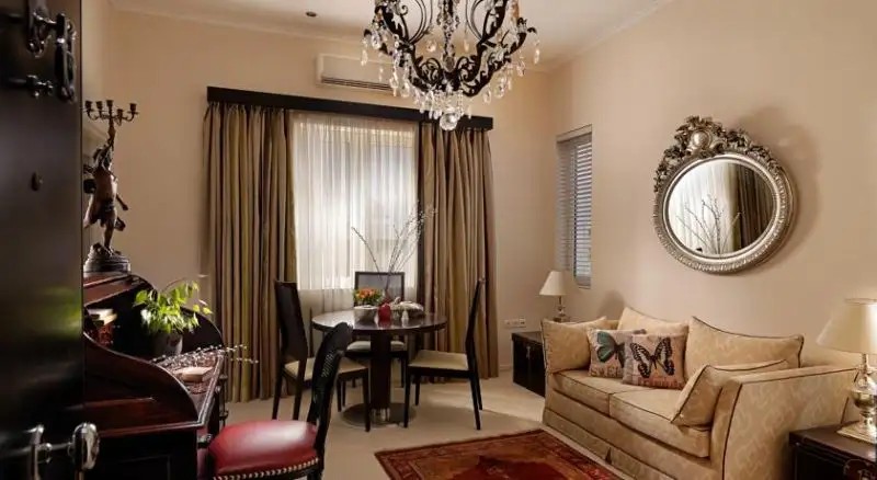 BEST WESTERN PLUS EMBASSY