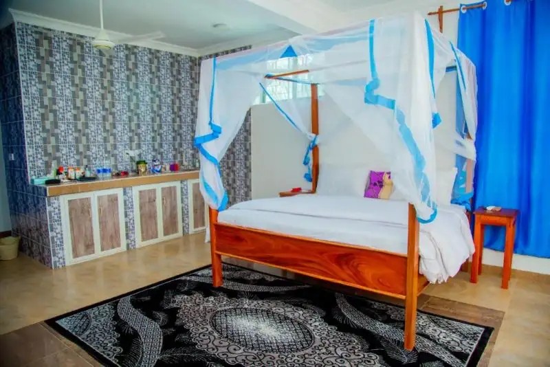 PWANI BEACH BOUTIQUE HOTEL