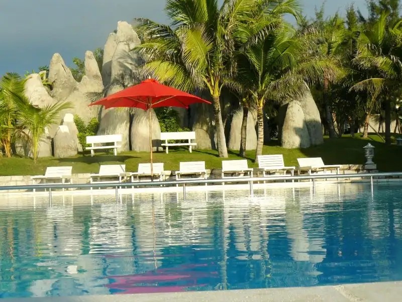 PEACEFUL RESORT