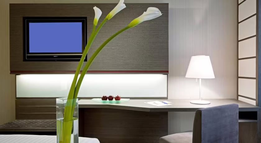 NOVOTEL HONG KONG NATHAN ROAD KOWLOON