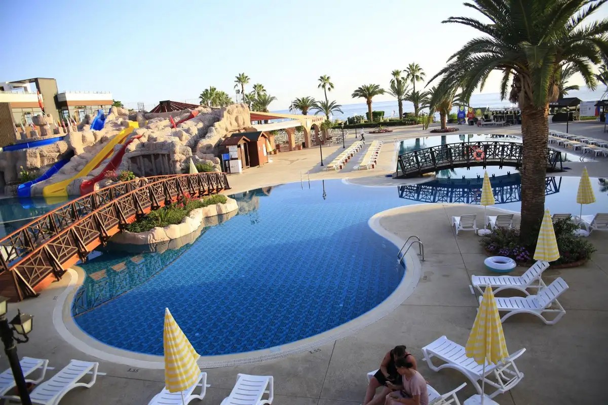 GYPSOPHILA HOLIDAY VILLAGE